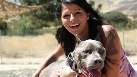 It&39;s a whole new world for Tia, her family, the parolees, and most importantly, her pitbulls, when they pack up their lives and move across country to New Orleans. . Dani pitbulls and parolees